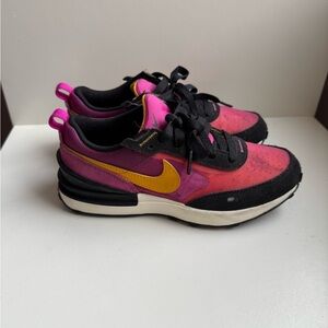 Kids Nike Waffle One sneakers size 1.5